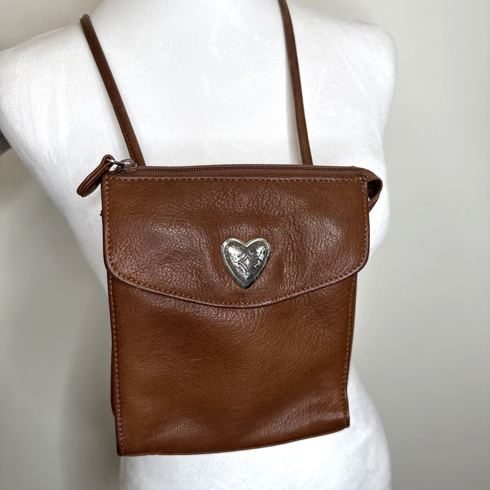 Vintage Y2K 90s Fossil Crossbody Mini Bag Heart‎ Soft Leather British Tan Brown